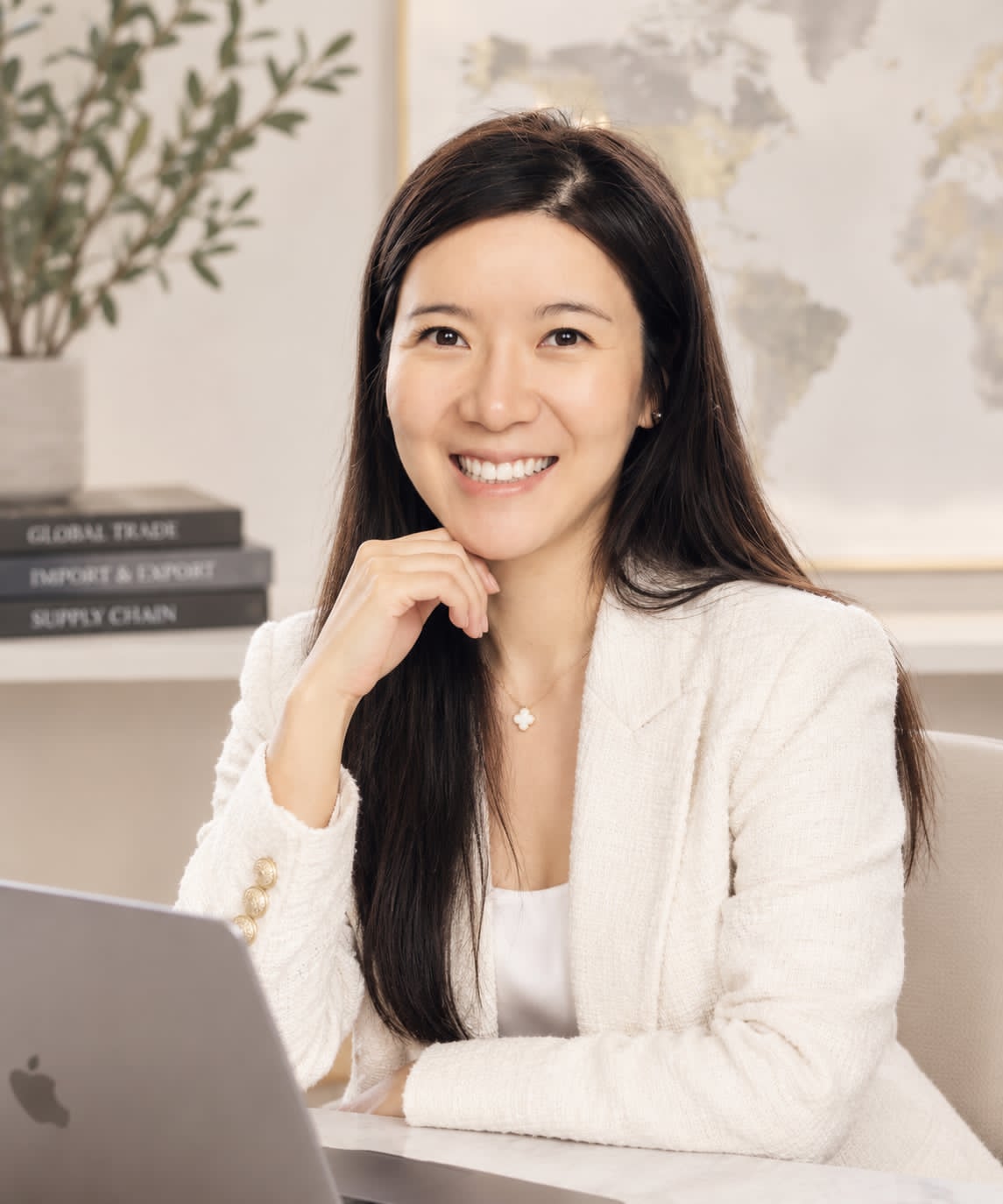 Lilly Zheng, Founder